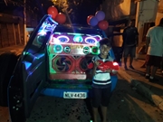 Carro de Loucuras de Amor na Vila Invernada
