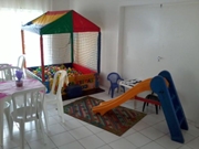 Piscina de bolinha e Escorregador